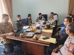 Wakil Bupati Lamtim Azwar Buka Rapat FGD Call Center 112